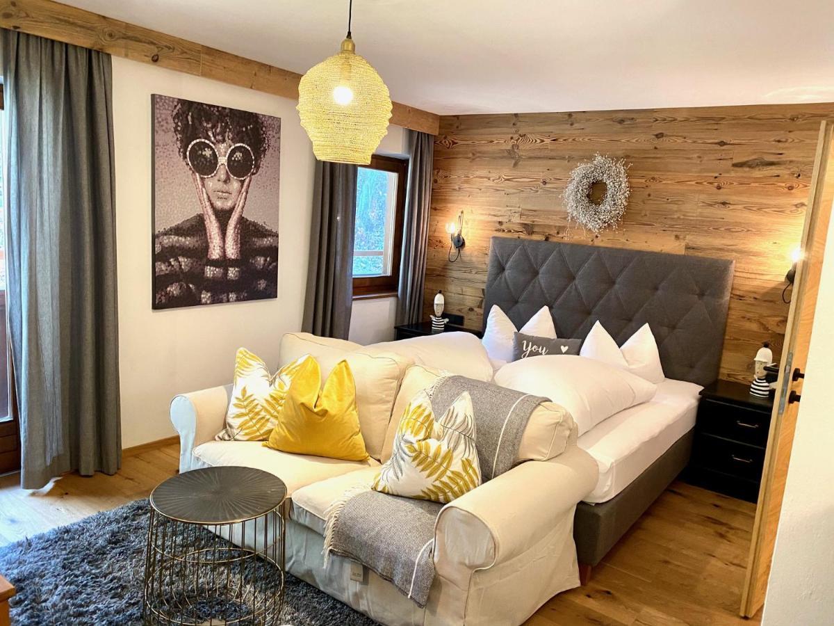 Appartements Im Weiherhof, Алпбах Екстериор снимка